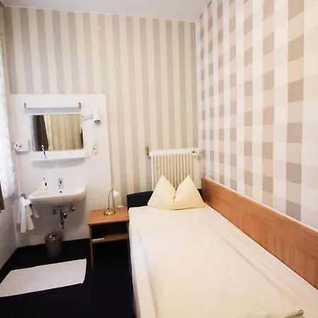 Hotell Brecherspitze 3*