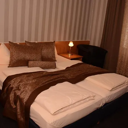 Hotell Brecherspitze 3*